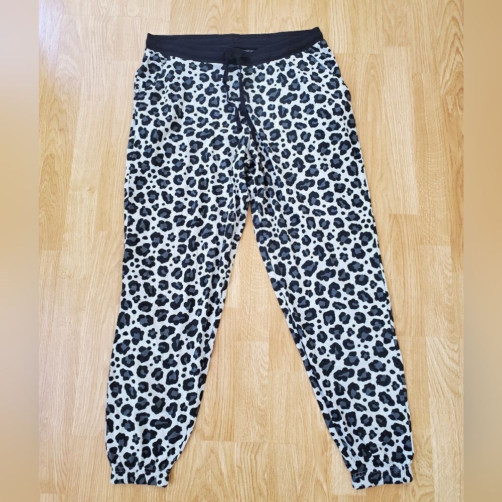 Nap Chat Snow Leopard Pajama Bottoms